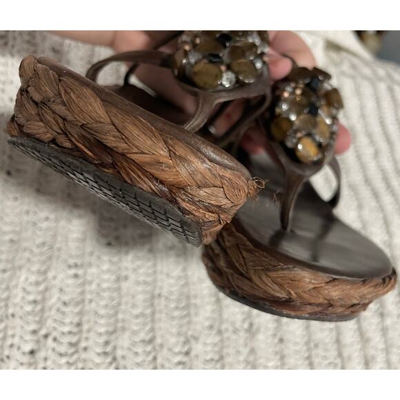 Stuart Weitzman Sandals Beaded Platform Woven Womens 7 M Brown Spain 45946 *Flaw - Picture 6 of 11